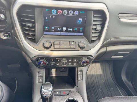 2019 GMC Acadia SLT-1