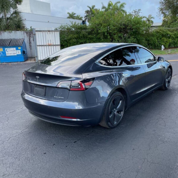 2020 Tesla Model 3 Long Range