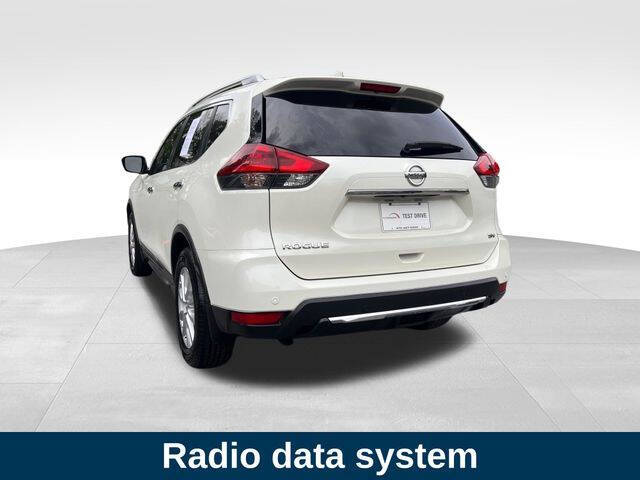 2020 Nissan Rogue SV