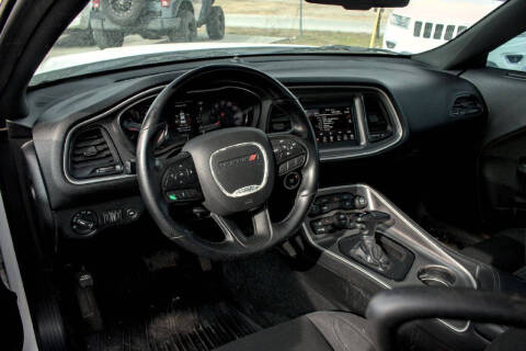 2020 Dodge Challenger SXT