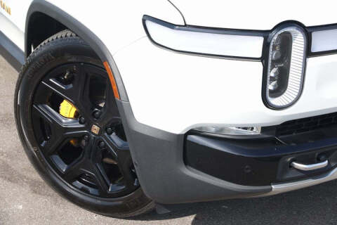 2022 Rivian R1T Adventure