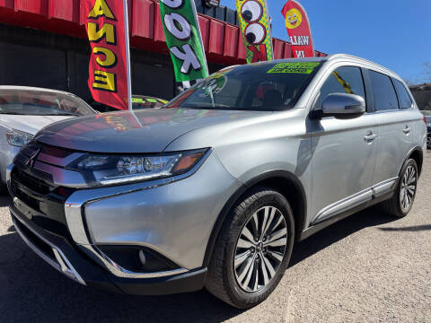2020 Mitsubishi Outlander for sale at Duke City Auto LLC in Gallup NM