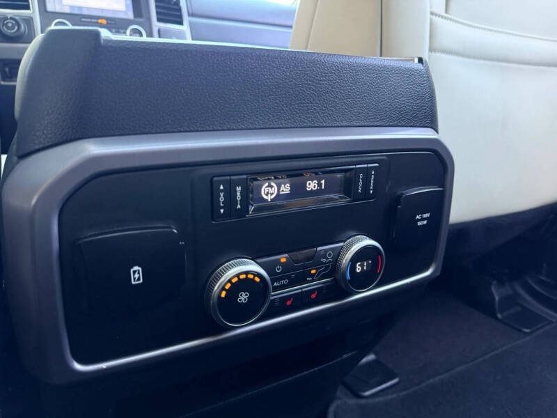 2019 Ford Expedition MAX Platinum