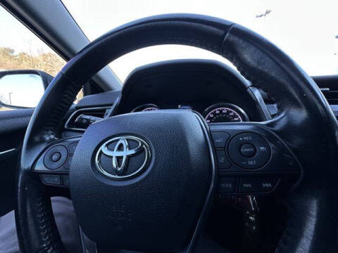 2019 Toyota Camry SE