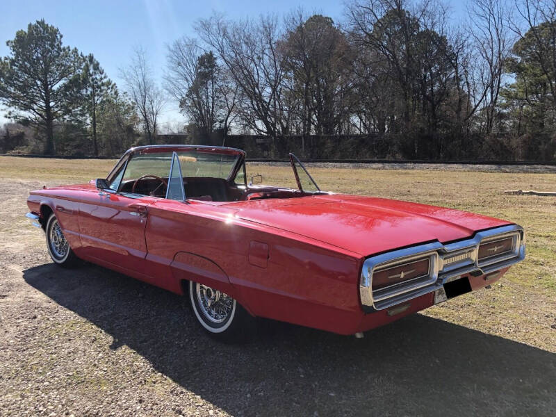 1964 Ford Thunderbird