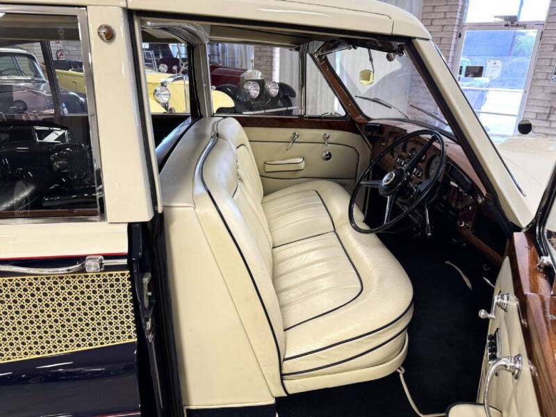 1965 Rolls-Royce Phantom V