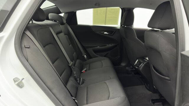 2025 Chevrolet Malibu LT