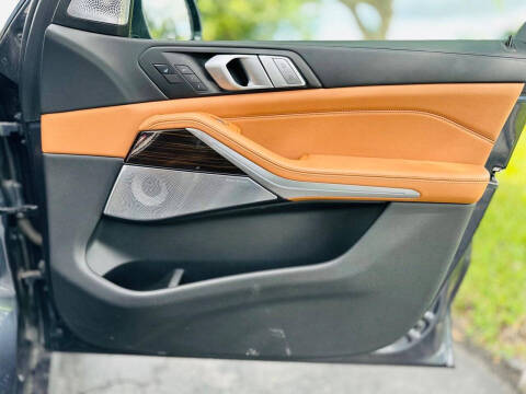 2019 BMW X7 xDrive50i