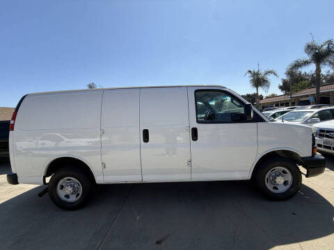 2017 Chevrolet Express 2500