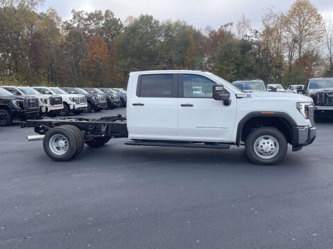 2026 GMC Sierra 3500HD CC Pro