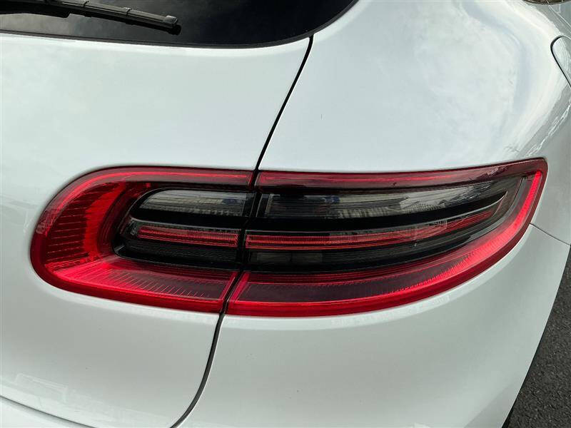 2018 Porsche Macan S