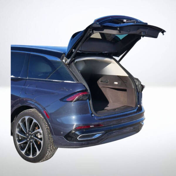 2024 Lincoln Nautilus Black Label