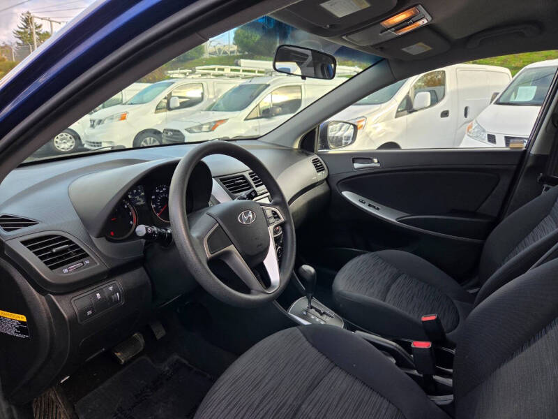 2016 Hyundai Accent SE