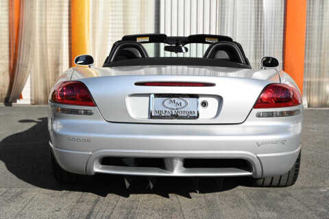 2004 Dodge Viper SRT-10