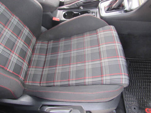 2015 Volkswagen Golf GTI