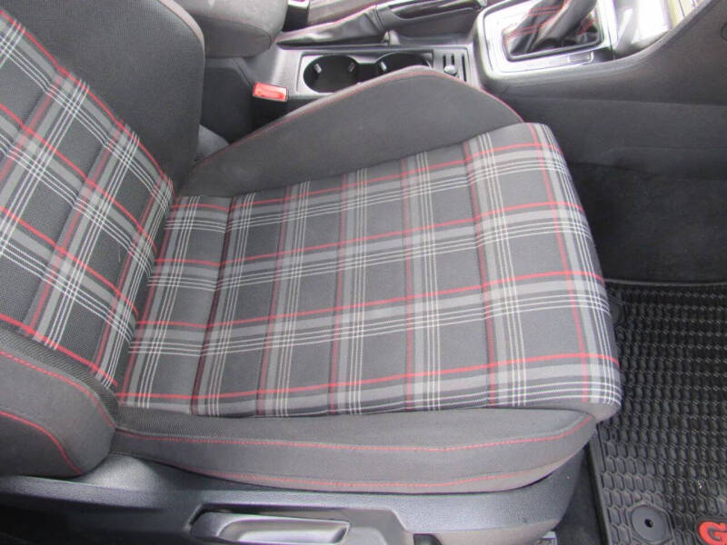 2015 Volkswagen Golf GTI