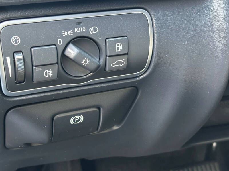 2016 Volvo XC60 T6 Drive-E