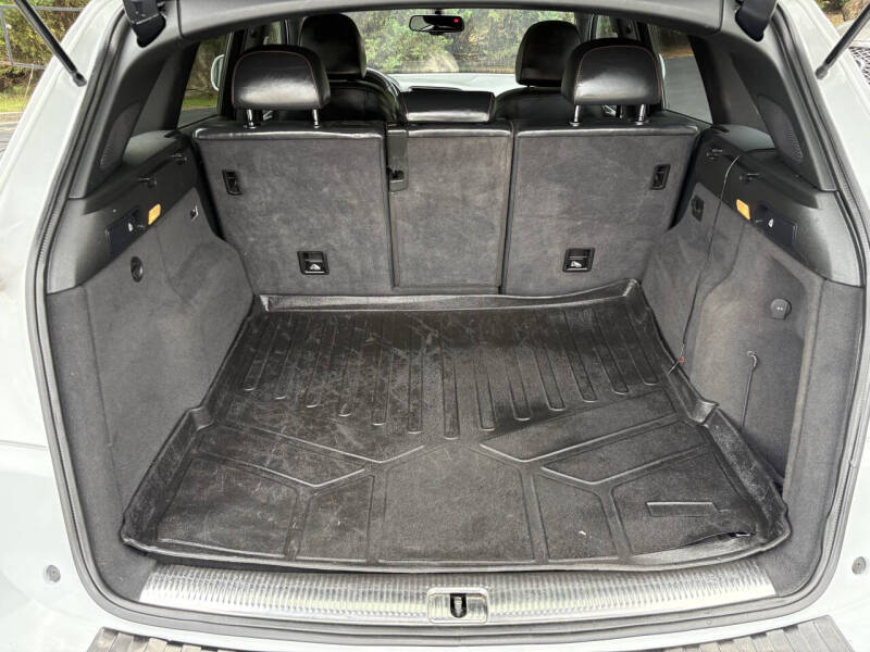 2016 Audi SQ5 3.0T quattro Premium Plus