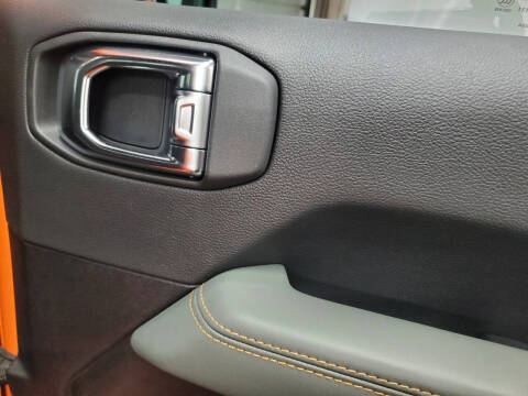 2025 Jeep Gladiator Mojave X