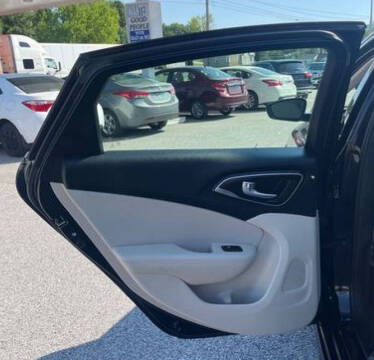 2016 Chrysler 200