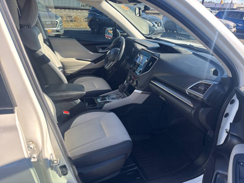 2022 Subaru Forester Premium