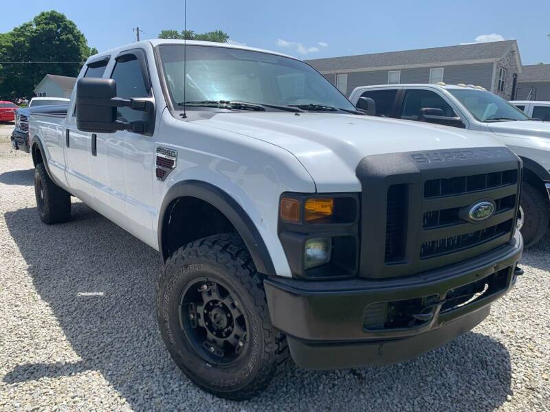 2009 Ford F-350 Super Duty for sale at HILLS AUTO LLC in Henryville IN