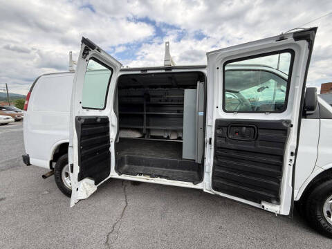 2016 Chevrolet Express 2500