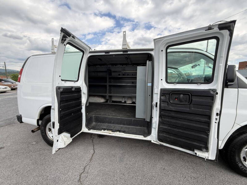 2016 Chevrolet Express 2500