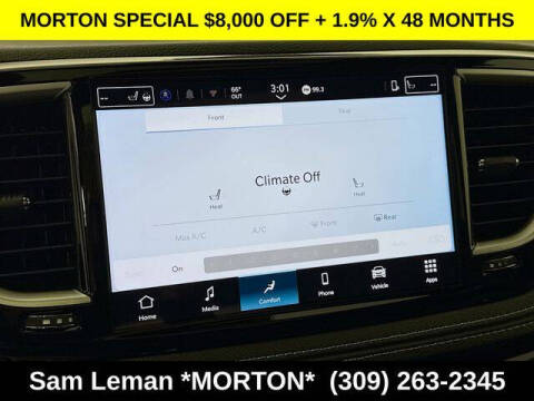 2026 Chrysler Pacifica Select