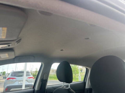 2024 Mitsubishi Mirage LE