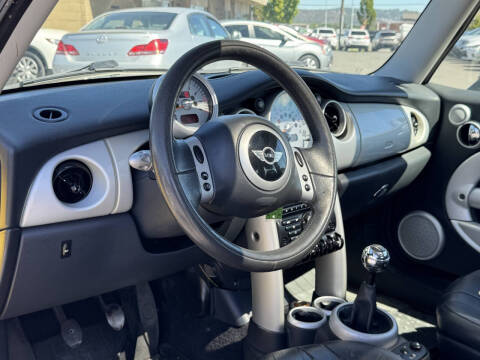 2003 MINI Cooper