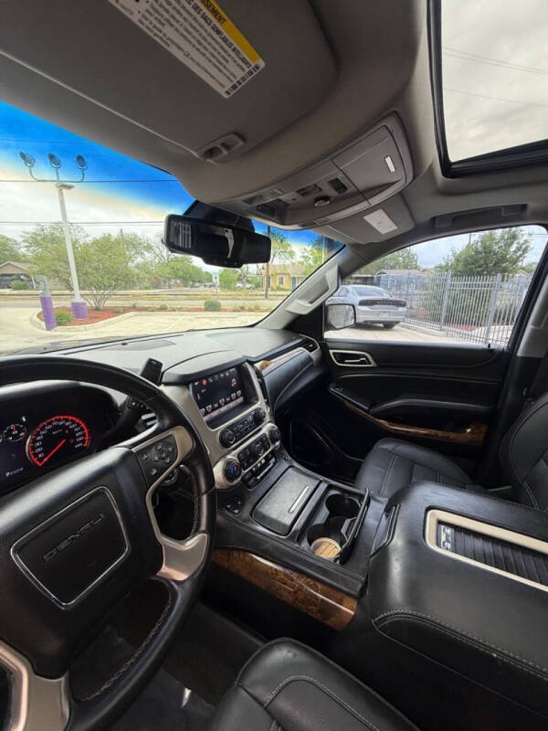 2016 GMC Yukon Denali