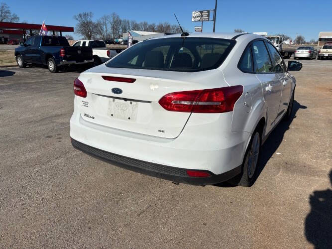 2017 Ford Focus SE