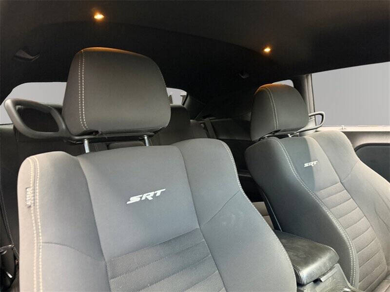 2014 Dodge Challenger SRT8 Core