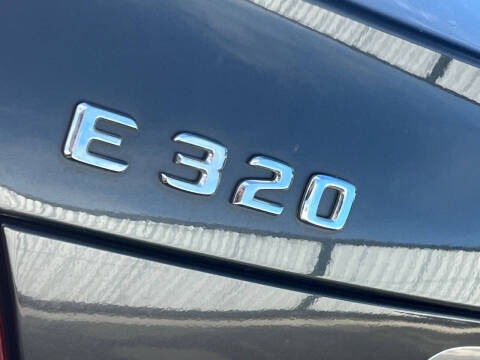 2003 Mercedes-Benz E-Class E 320