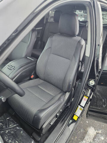 2019 Toyota Highlander LE Plus