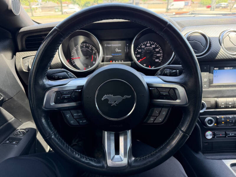 2021 Ford Mustang EcoBoost