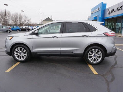 2020 Ford Edge Titanium