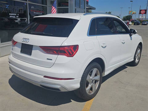 2021 Audi Q3 quattro Premium 40 TFSI