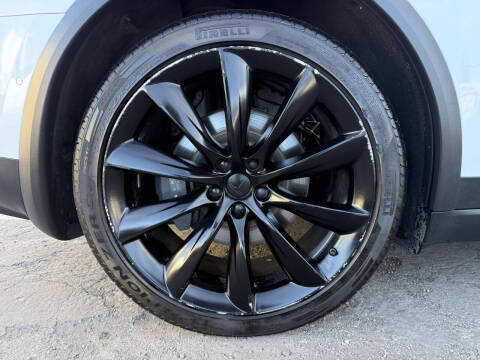 2020 Tesla Model X Long Range Plus