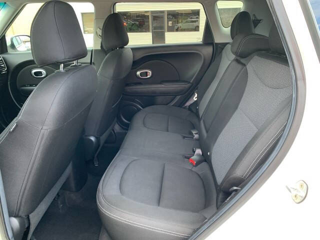 2019 Kia Soul +
