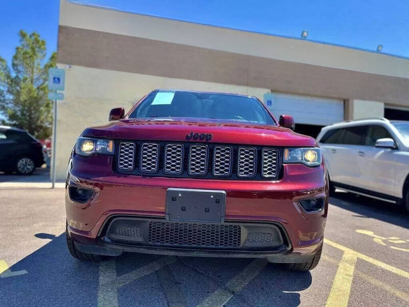 2019 Jeep Grand Cherokee Laredo E