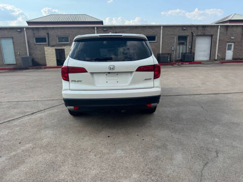 2018 Honda Pilot EX