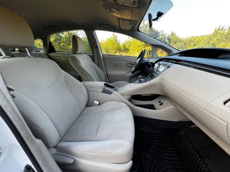 2013 Toyota Prius Three