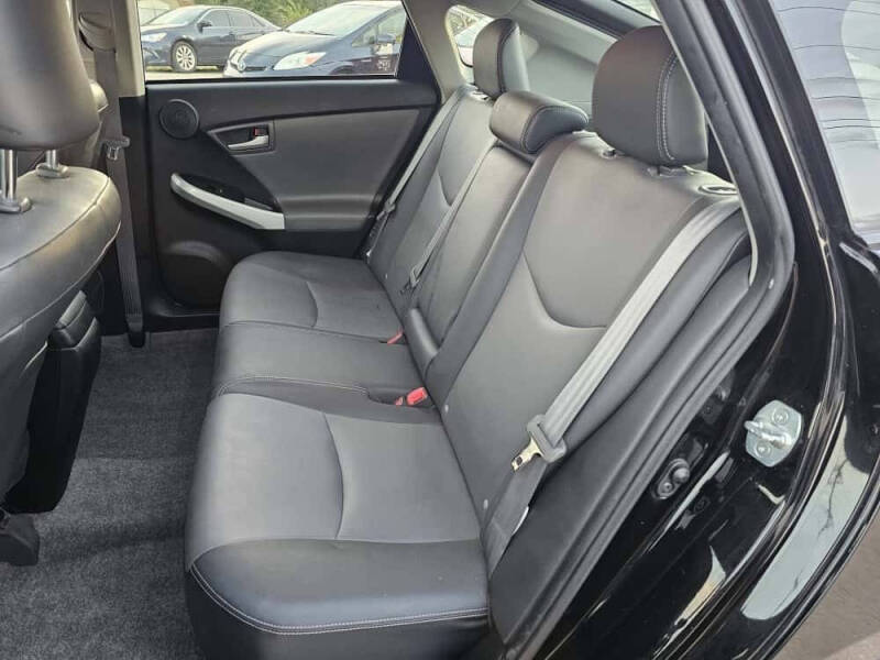 2014 Toyota Prius Five