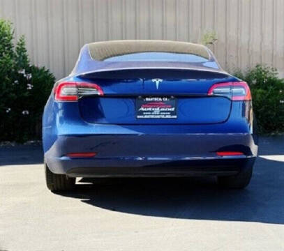 2019 Tesla Model 3 Mid Range