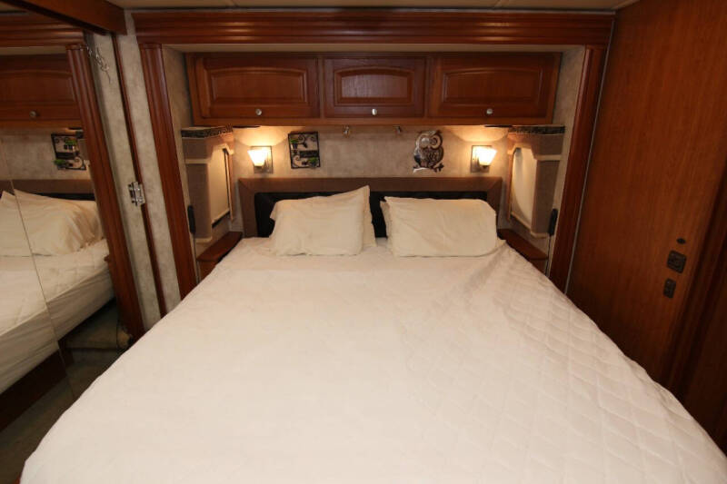 2011 Winnebago Journey