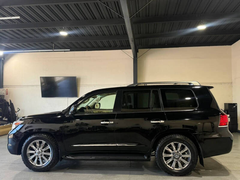 2011 Lexus LX 570