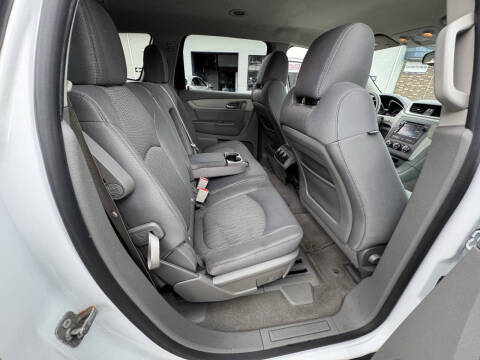 2017 Chevrolet Traverse LS