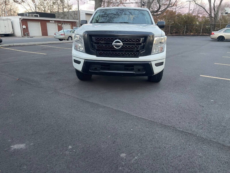 2022 Nissan Titan S